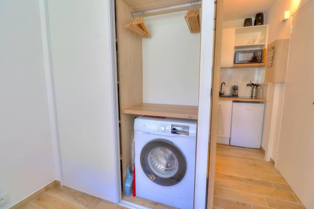 Charmant Studio Renove A Antibes, Plage A 10 Min A Pied מראה חיצוני תמונה